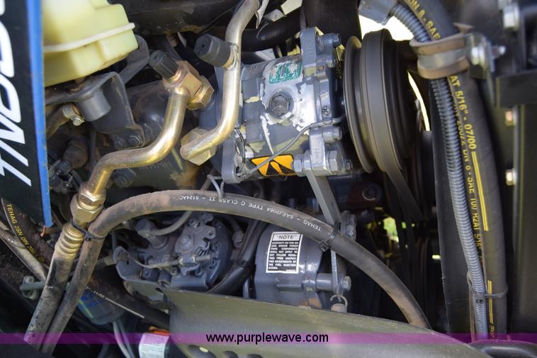 image for item L3865 New Holland D65CVS MFWD tractor