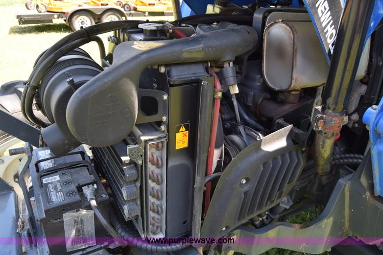 image for item L3865 New Holland D65CVS MFWD tractor