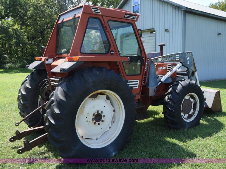 image for item L3866 Fiat Hesston 880-5DT MFWD tractor