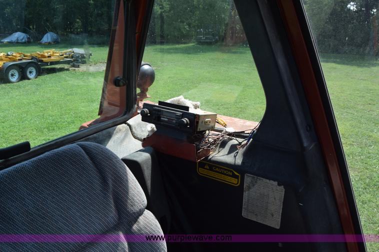 image for item L3866 Fiat Hesston 880-5DT MFWD tractor