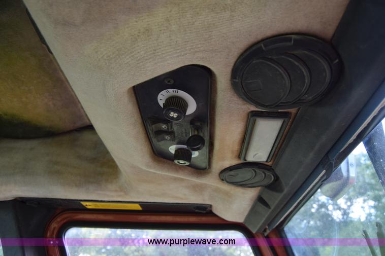 image for item L3866 Fiat Hesston 880-5DT MFWD tractor