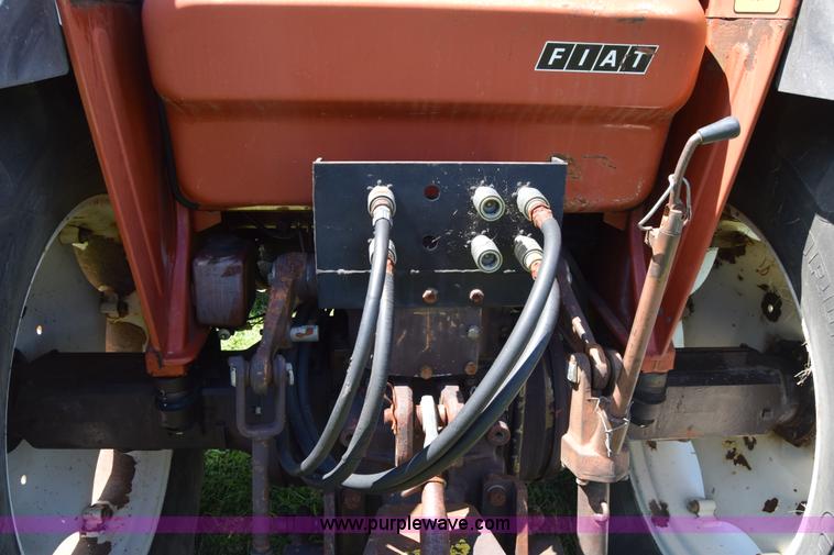 image for item L3866 Fiat Hesston 880-5DT MFWD tractor
