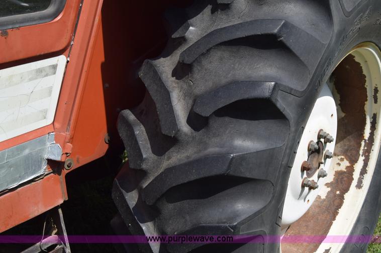 image for item L3866 Fiat Hesston 880-5DT MFWD tractor