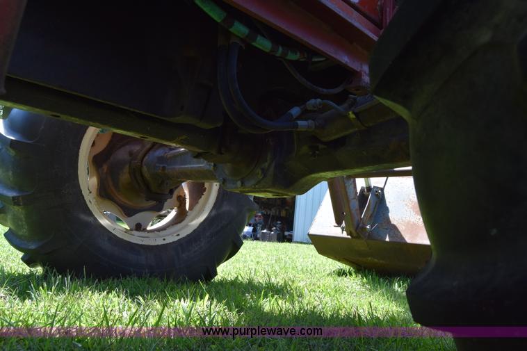 image for item L3866 Fiat Hesston 880-5DT MFWD tractor