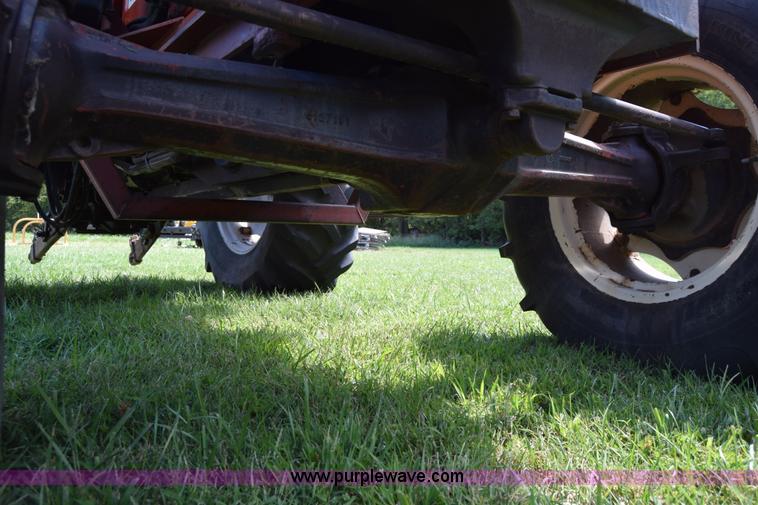 image for item L3866 Fiat Hesston 880-5DT MFWD tractor