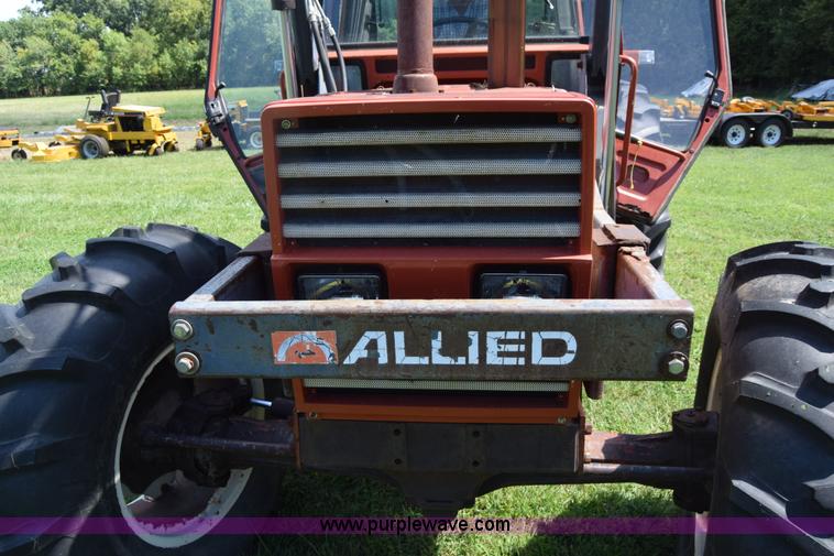 image for item L3866 Fiat Hesston 880-5DT MFWD tractor