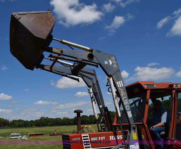 image for item L3866 Fiat Hesston 880-5DT MFWD tractor