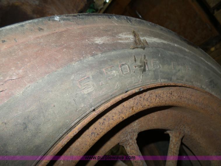 image for item L4016 1938 Farmall F20 tractor