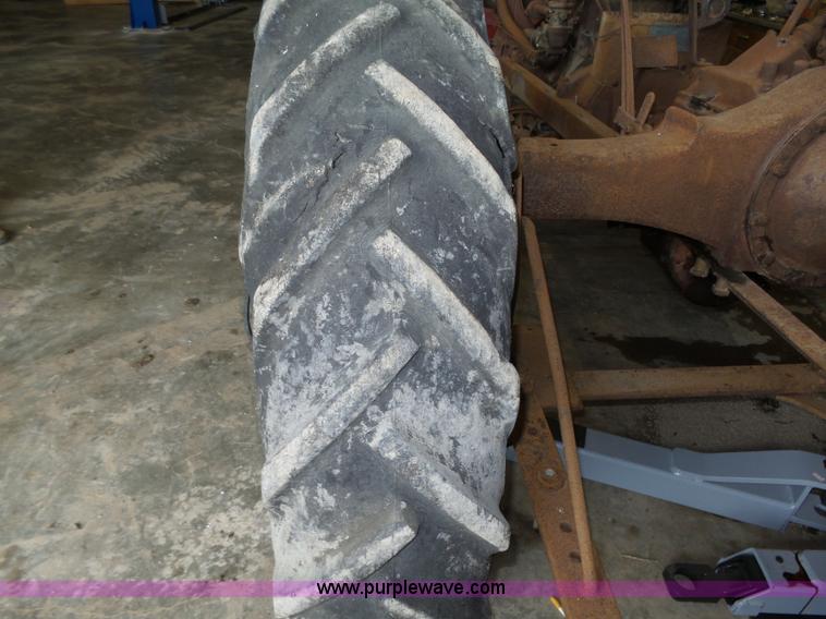 image for item L4016 1938 Farmall F20 tractor