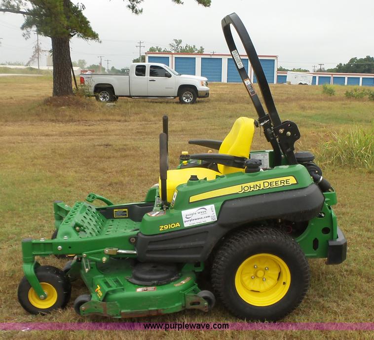 image for item L4772 2015 John Deere Z910A Ez-Trak Z-Trak Pro ZTR lawn mower