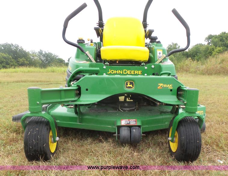image for item L4772 2015 John Deere Z910A Ez-Trak Z-Trak Pro ZTR lawn mower