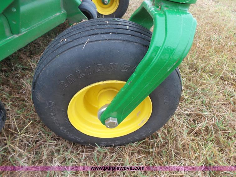 image for item L4772 2015 John Deere Z910A Ez-Trak Z-Trak Pro ZTR lawn mower