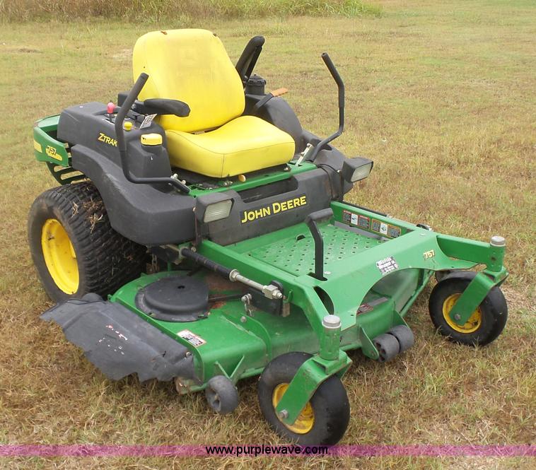 image for item L4773 John Deere 757 ZTR lawn mower