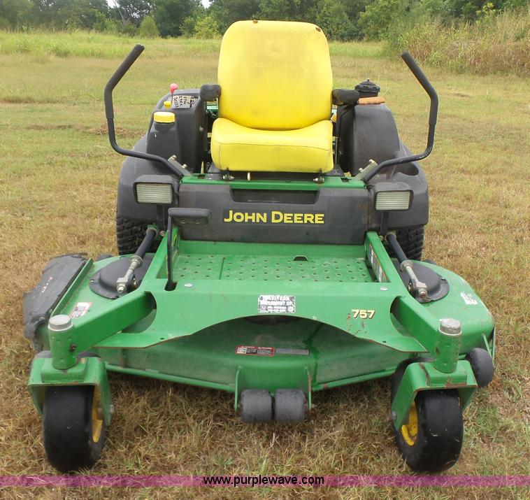 image for item L4773 John Deere 757 ZTR lawn mower