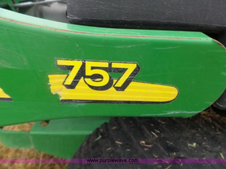 image for item L4773 John Deere 757 ZTR lawn mower