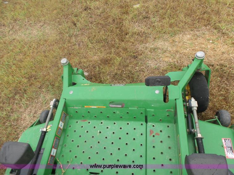 image for item L4773 John Deere 757 ZTR lawn mower