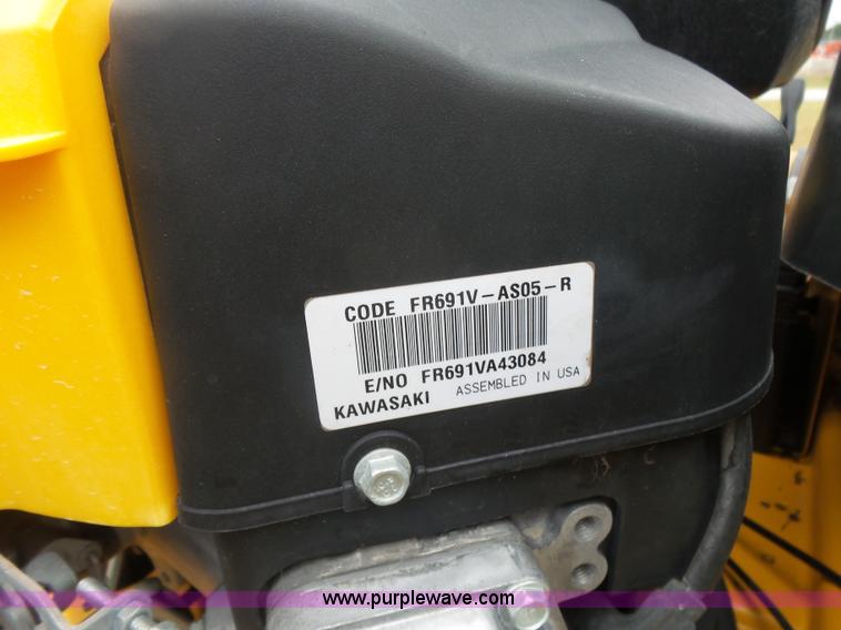 image for item L4774 2013 Cub Cadet RZT ZTR lawn mower