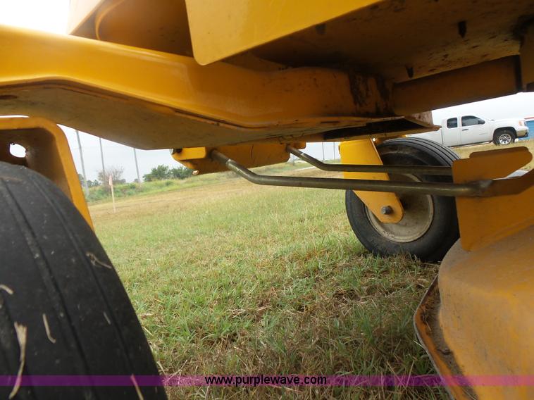 image for item L4774 2013 Cub Cadet RZT ZTR lawn mower