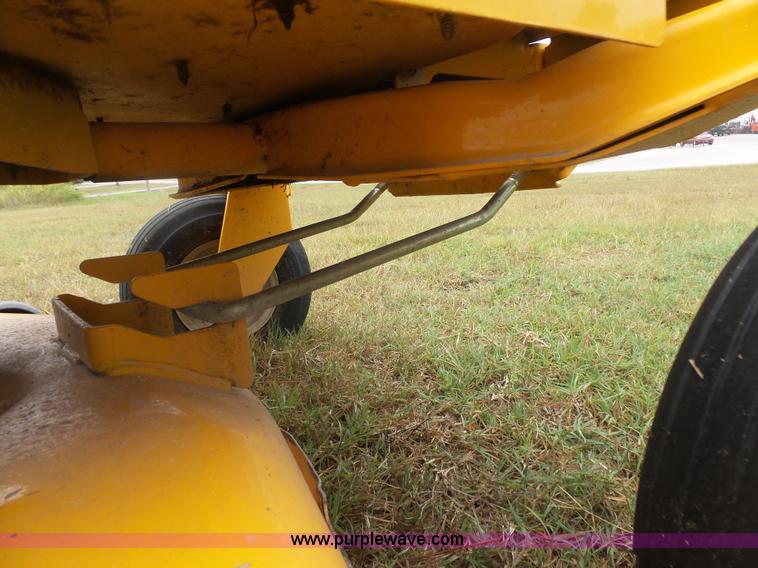 image for item L4774 2013 Cub Cadet RZT ZTR lawn mower