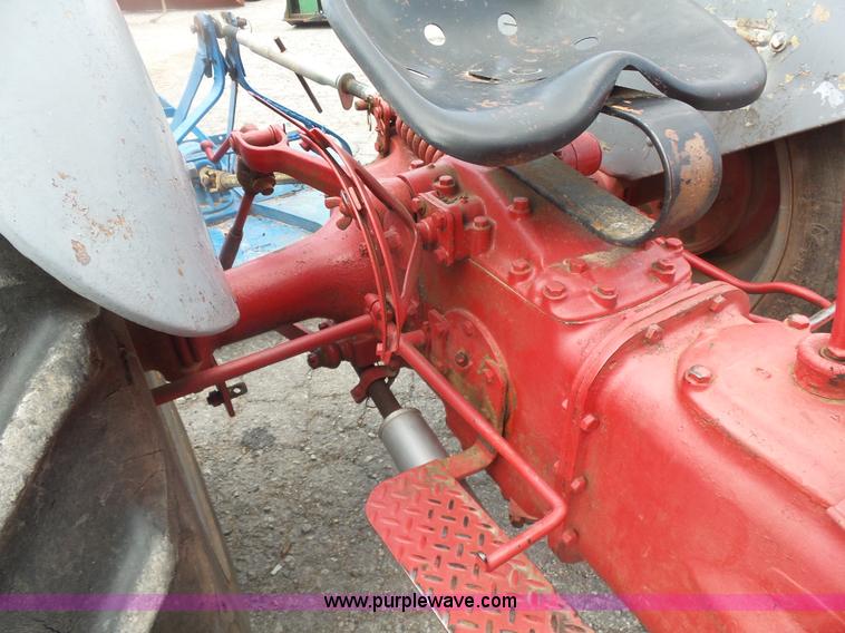 image for item L4778 1952 Ford 8N tractor