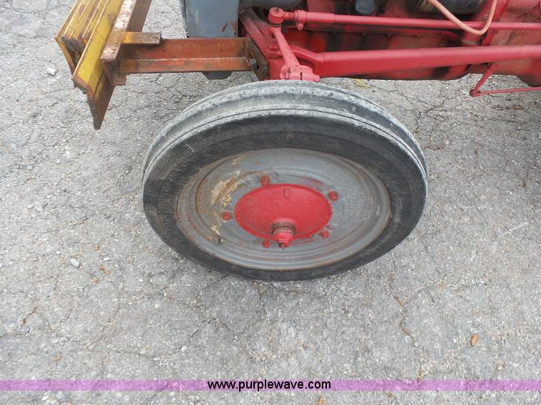 image for item L4778 1952 Ford 8N tractor