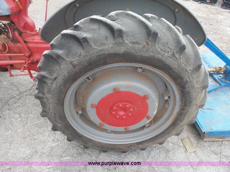 image for item L4778 1952 Ford 8N tractor