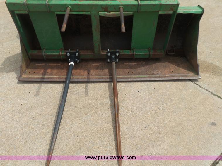 image for item L4779 John Deere 5205 MFWD tractor