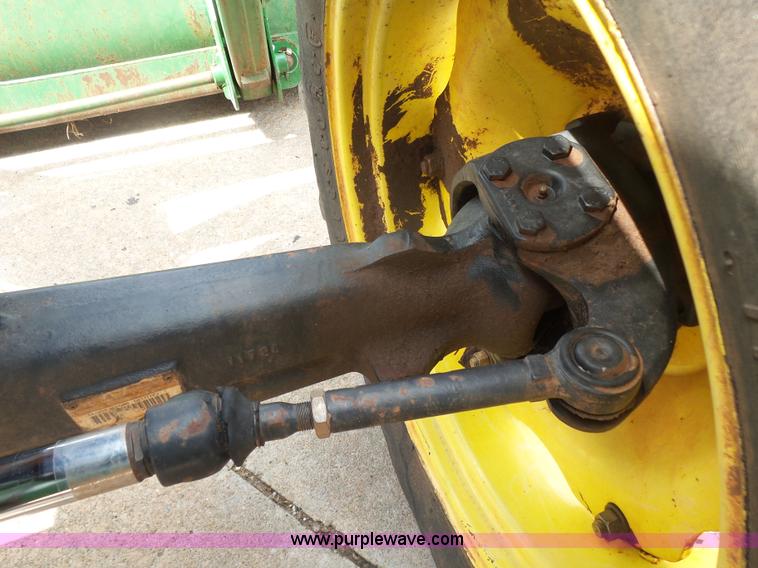 image for item L4779 John Deere 5205 MFWD tractor