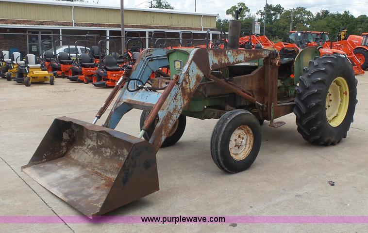 image for item L4780 John Deere 2120 tractor