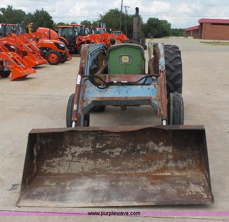 image for item L4780 John Deere 2120 tractor