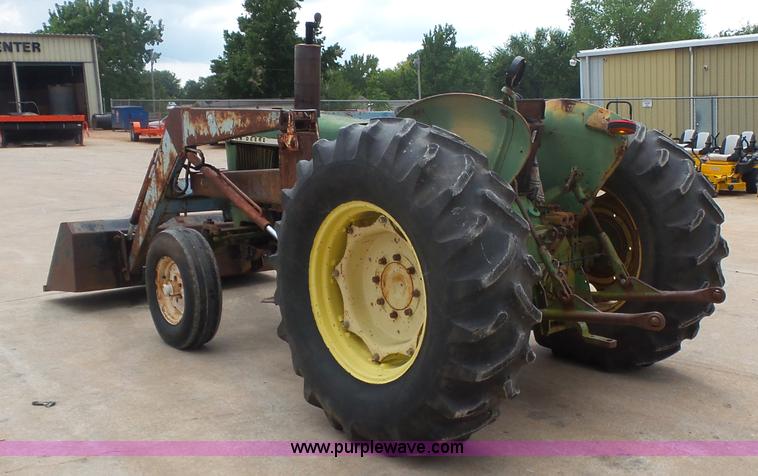 image for item L4780 John Deere 2120 tractor