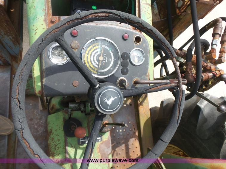 image for item L4780 John Deere 2120 tractor