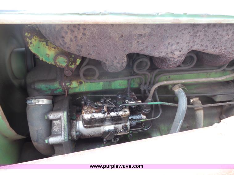 image for item L4780 John Deere 2120 tractor