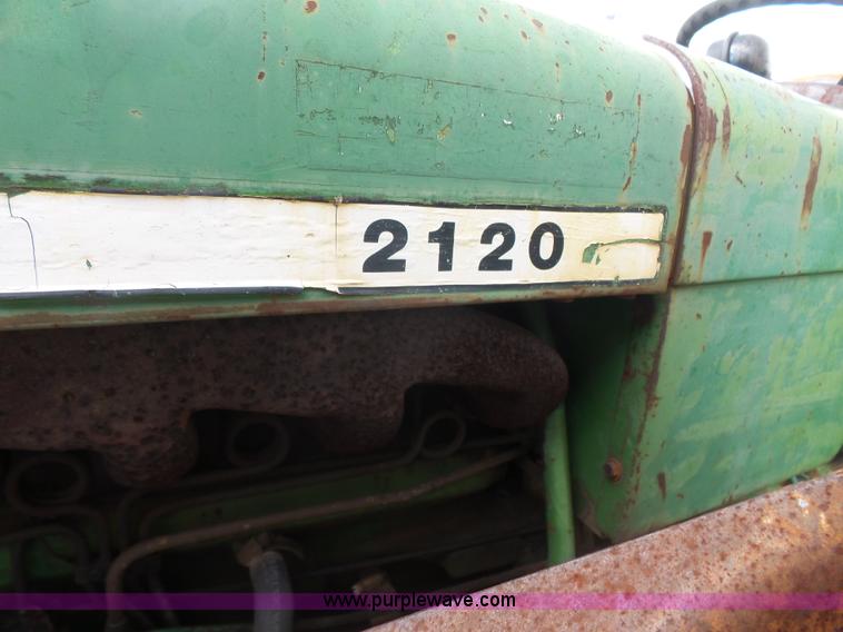 image for item L4780 John Deere 2120 tractor
