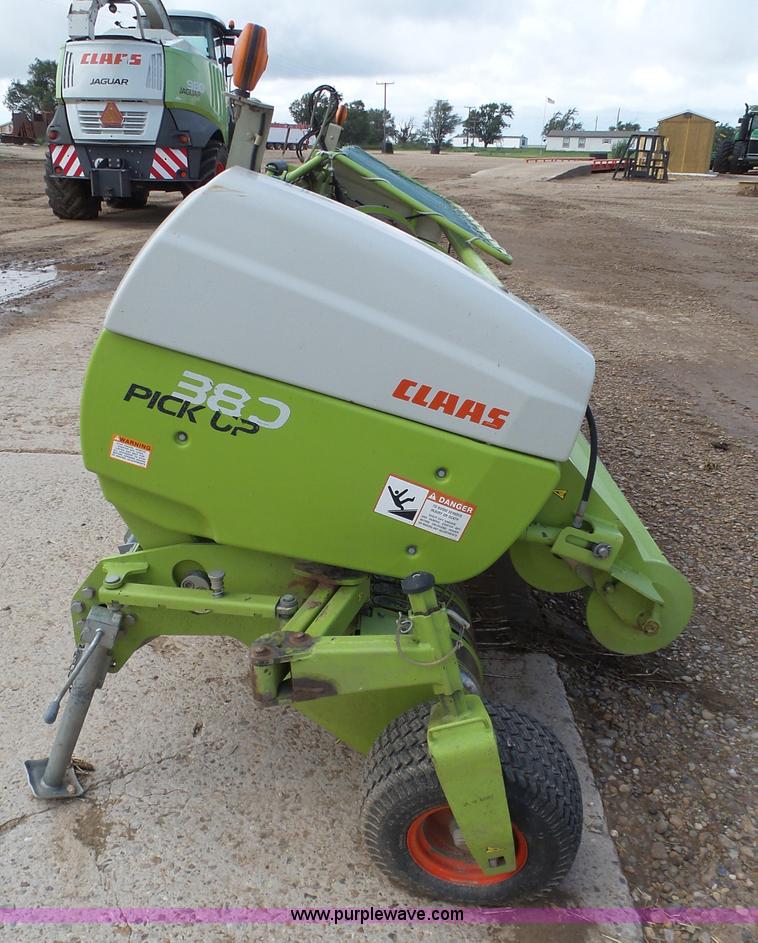 image for item L6605 Claas 380 pickup head