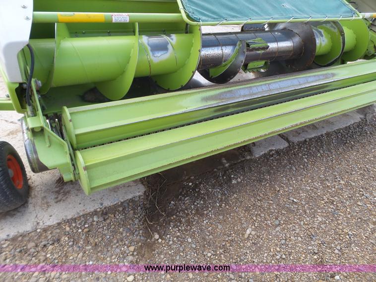 image for item L6605 Claas 380 pickup head