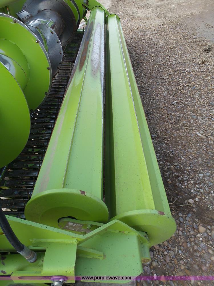 image for item L6605 Claas 380 pickup head