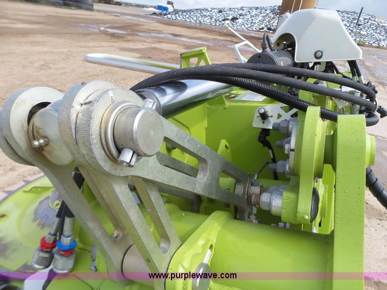 image for item L6606 2012 Claas Orbis 750 row crop head