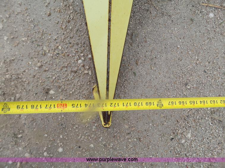 image for item L6615 1995 Kemper Champion 4500 rotary corn head