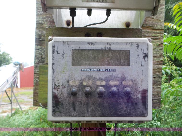 image for item L6957 Layco stainless steel blender with conveyor