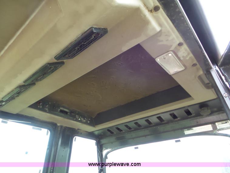 image for item L6962 1985 Case 2294 tractor