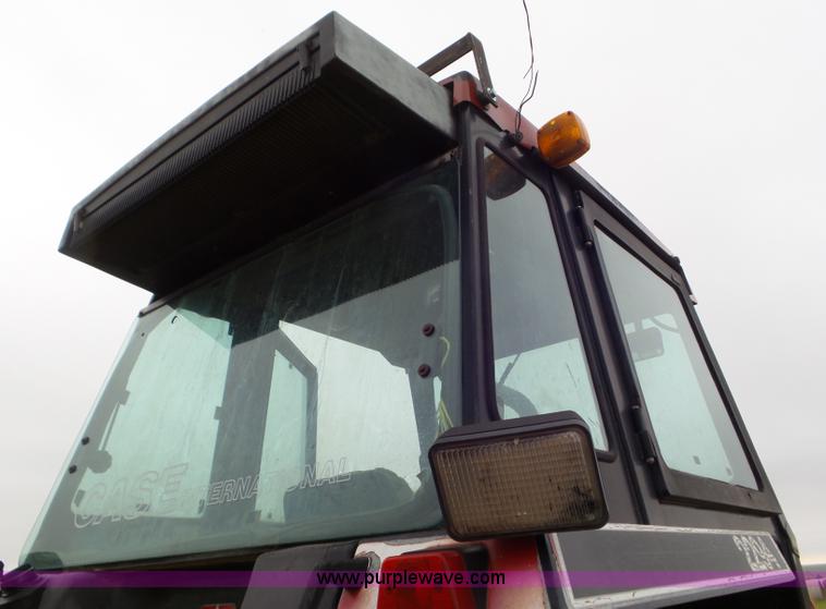 image for item L6962 1985 Case 2294 tractor