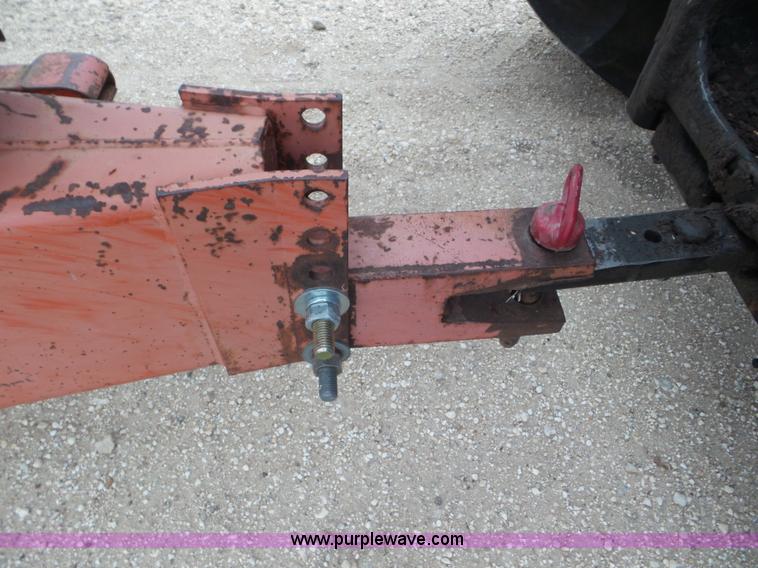 image for item L6963 Oswalt 420 mixer wagon