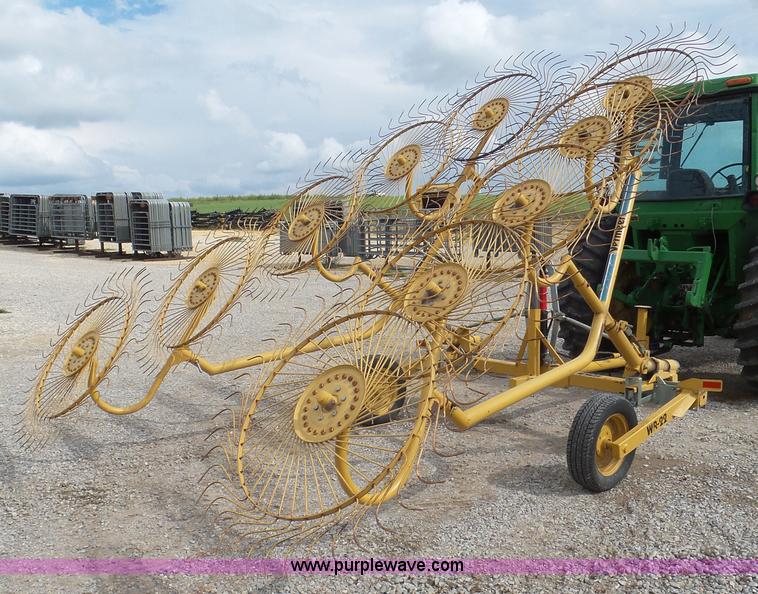 image for item L6972 Vermeer WR22 hay rake