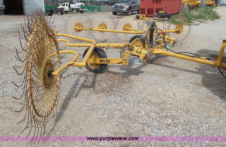 image for item L6972 Vermeer WR22 hay rake