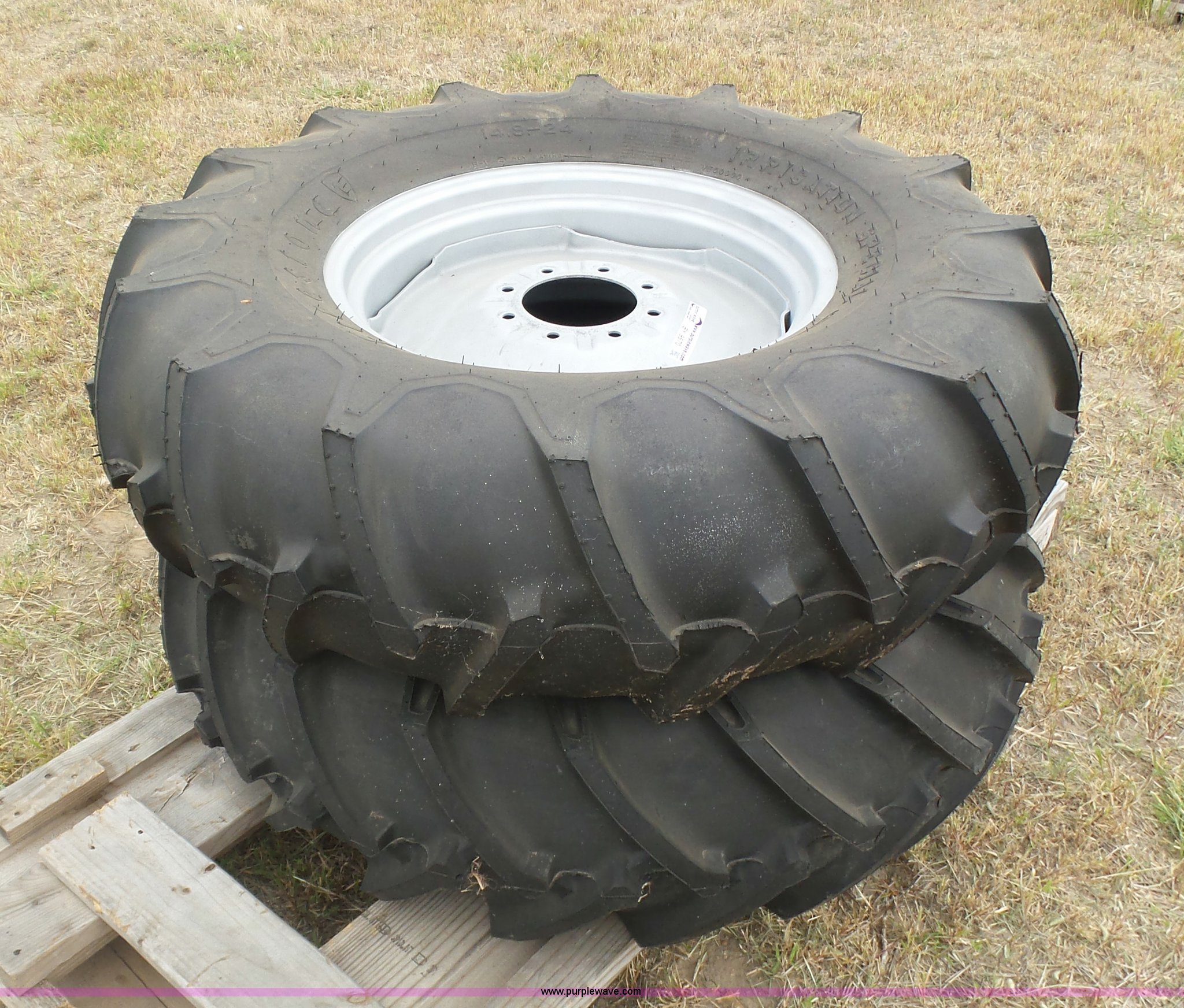 (2) 14.924 irrigation tires and wheels in Dodge City, KS Item BY9570 sold Purple Wave