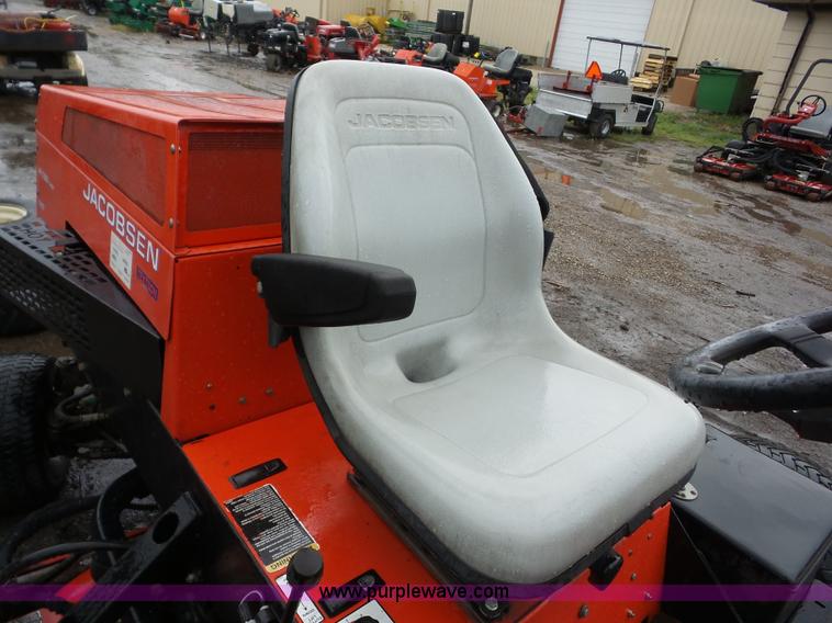 image for item AG9424 Jacobsen AR2500 Contour rotary mower