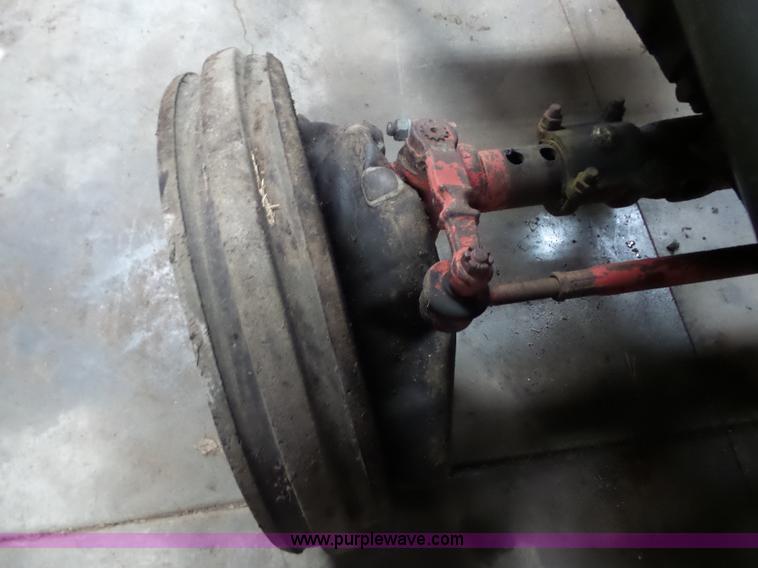 image for item AG9450 1983 Belarus 400A tractor