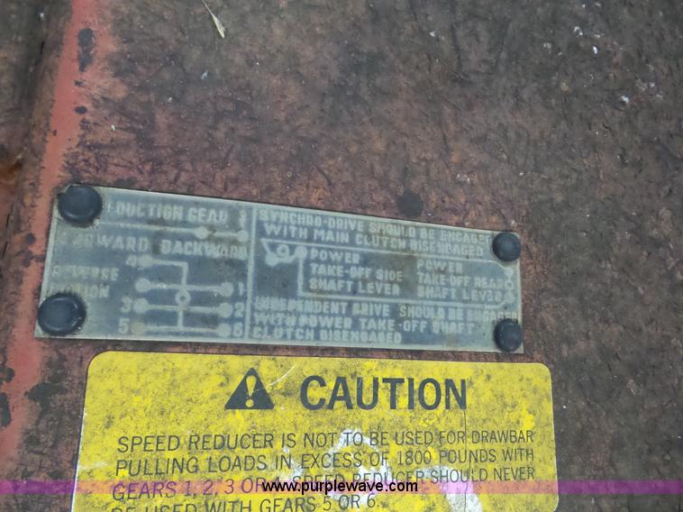 image for item AG9450 1983 Belarus 400A tractor