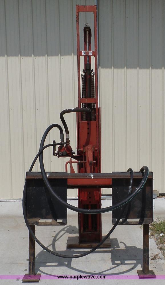 image for item AG9453 Shaver HD10 skid steer post driver